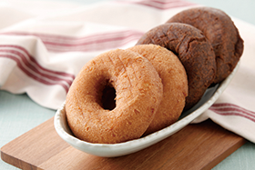 お惣菜・お菓子・デザートなども扱い、飽きが来にくい